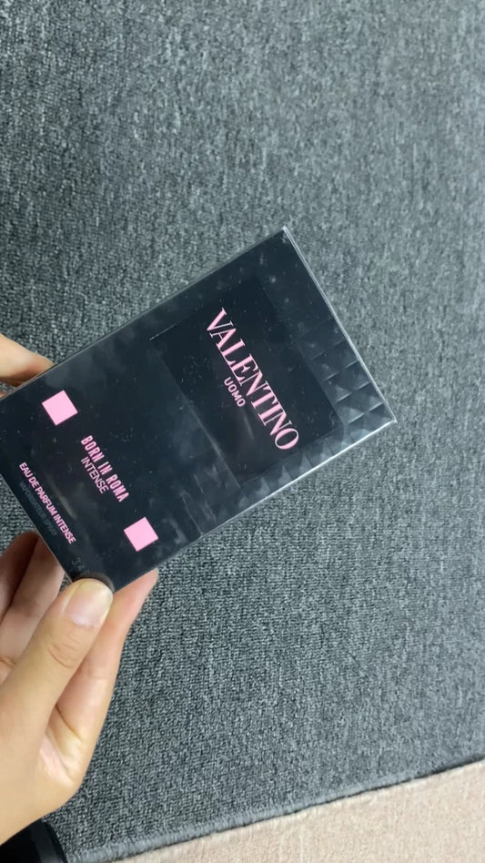 Profumo Valentino born in Rome Intense da 60\100ml.